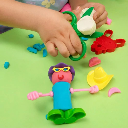 خمیر بازی سری kids شخصیت های بامزه کوچک 7 رنگ( خشک نشدنی فونزل آلمان)